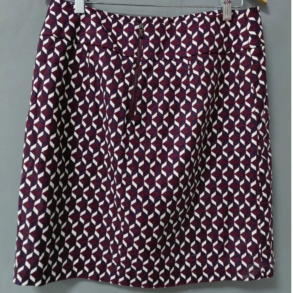 ANN TAYLOR Cotton Blend Red Geometric Woven Short Skirt Women See Measurements